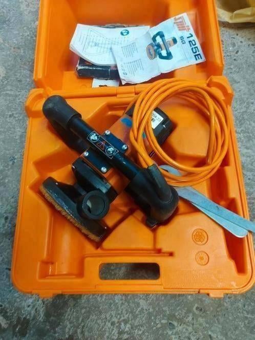 Spit sg125 eBetonplatenschuurmachine Spit SG125E - 1800W, Ophalen, Zo goed als nieuw, 1200 watt of meer, Overige typen