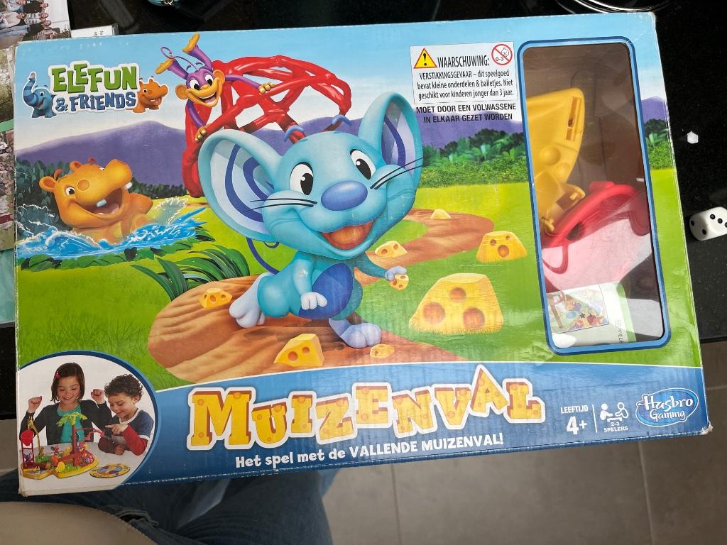 Gezelschapsspel, Een of twee spelers, Ophalen, Gebruikt, Elefun