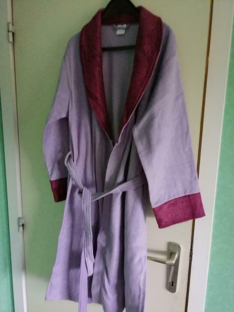 peignoir kamerjas fleece licht paars maat 42/44, Ophalen of Verzenden, Paars, Nachtkleding