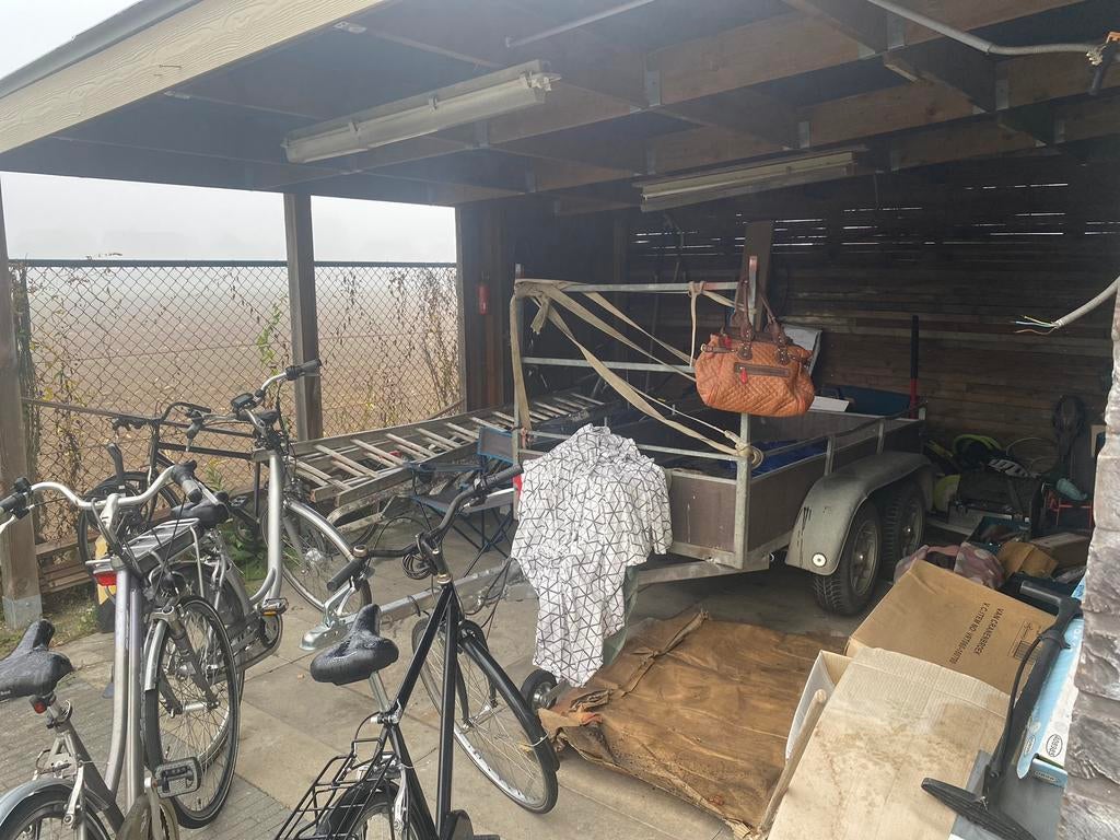 Huis leegmaken/zolder,garage,bedrijfspanden Regio Limburg