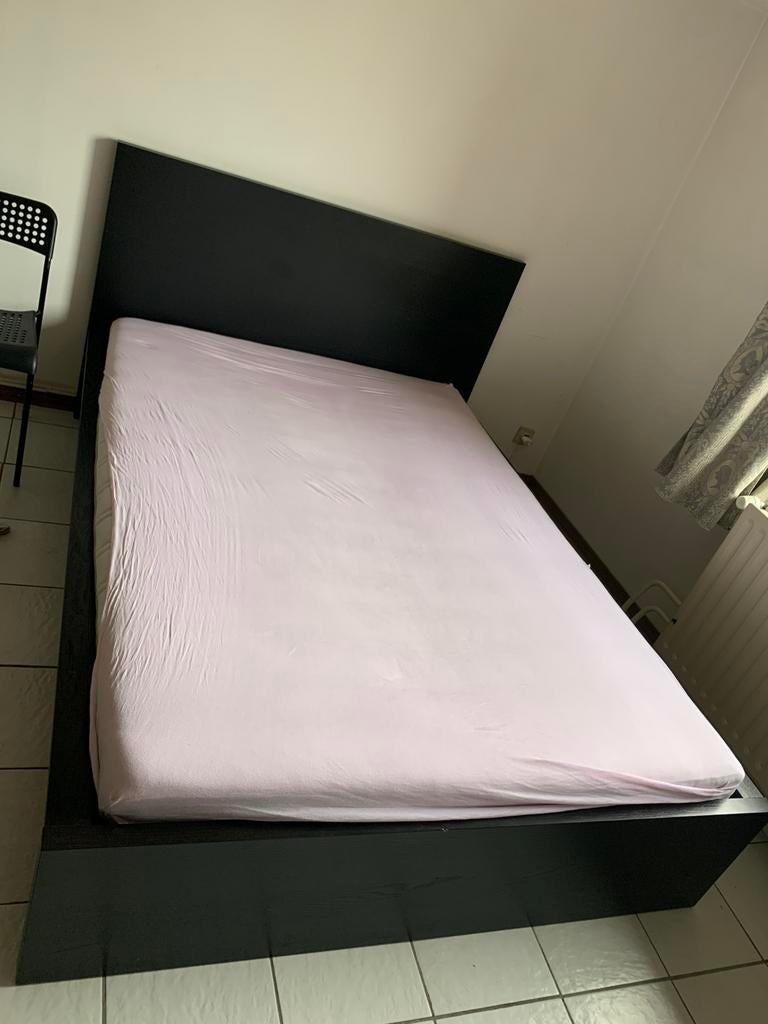 Lit complet, Maison & Meubles, Chambre à coucher | Lits boxsprings, Enlèvement, Comme neuf