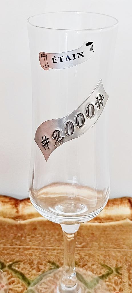 2 Flûtes à champagne, avec plaquette en étain #2000#, Ophalen of Verzenden