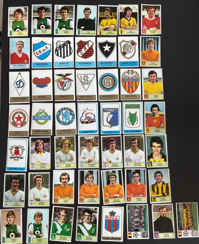 50 autocollants panini différents pour le football, Belgique, Collections, Envoi, Comme neuf, Affiche, Image ou Autocollant