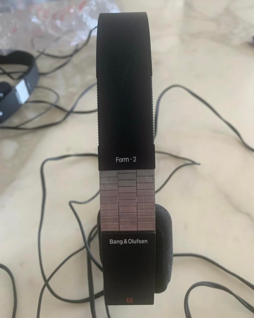 Bang & Olufsen Form 2, Audio, Tv en Foto, Hoofdtelefoons, Ophalen of Verzenden, Zo goed als nieuw