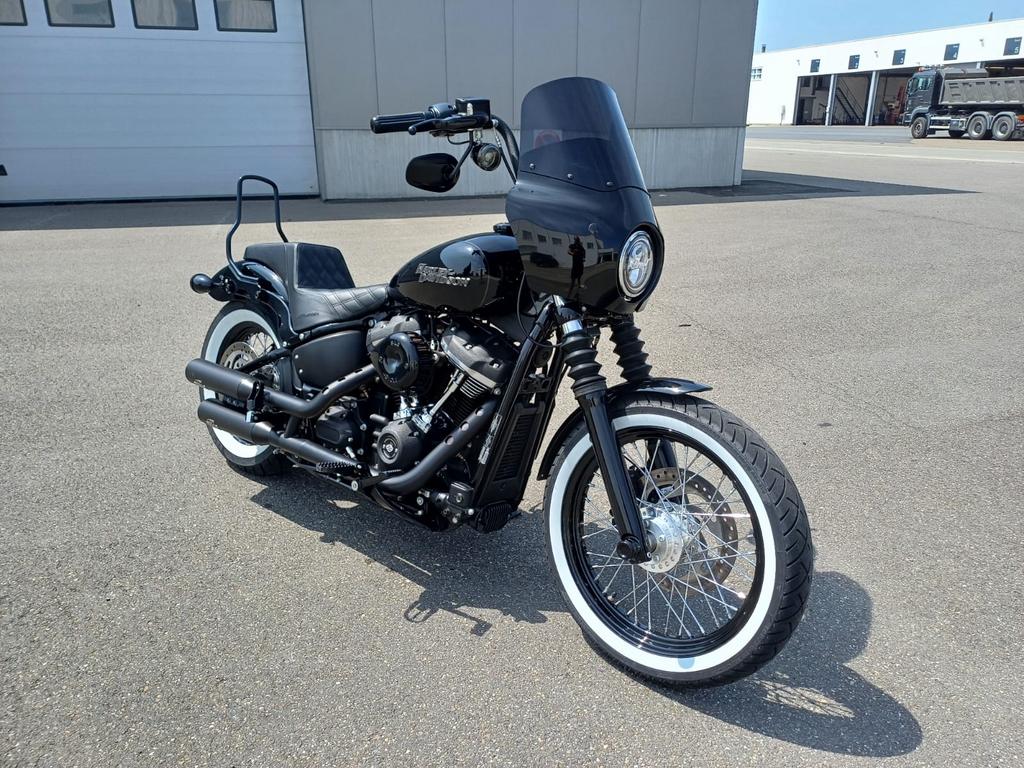 Harley Davidson Street Bob FXBB 2020, Motoren, Motoren | Harley-Davidson, 1745 cc, Chopper, Particulier, Meer dan 35 kW