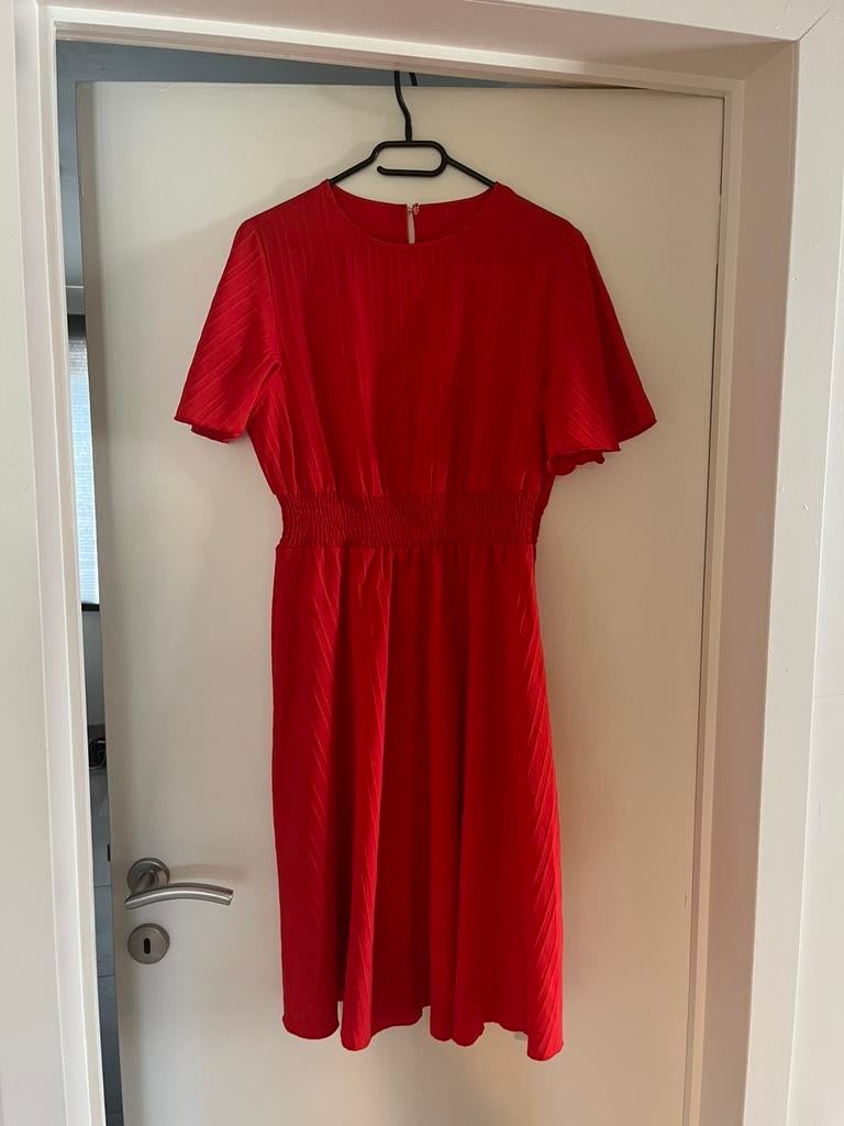 Nouveau tissu stretch rouge L, Vêtements | Femmes, Enlèvement ou Envoi, Sous le genou, Shein, Taille 42/44 (L)