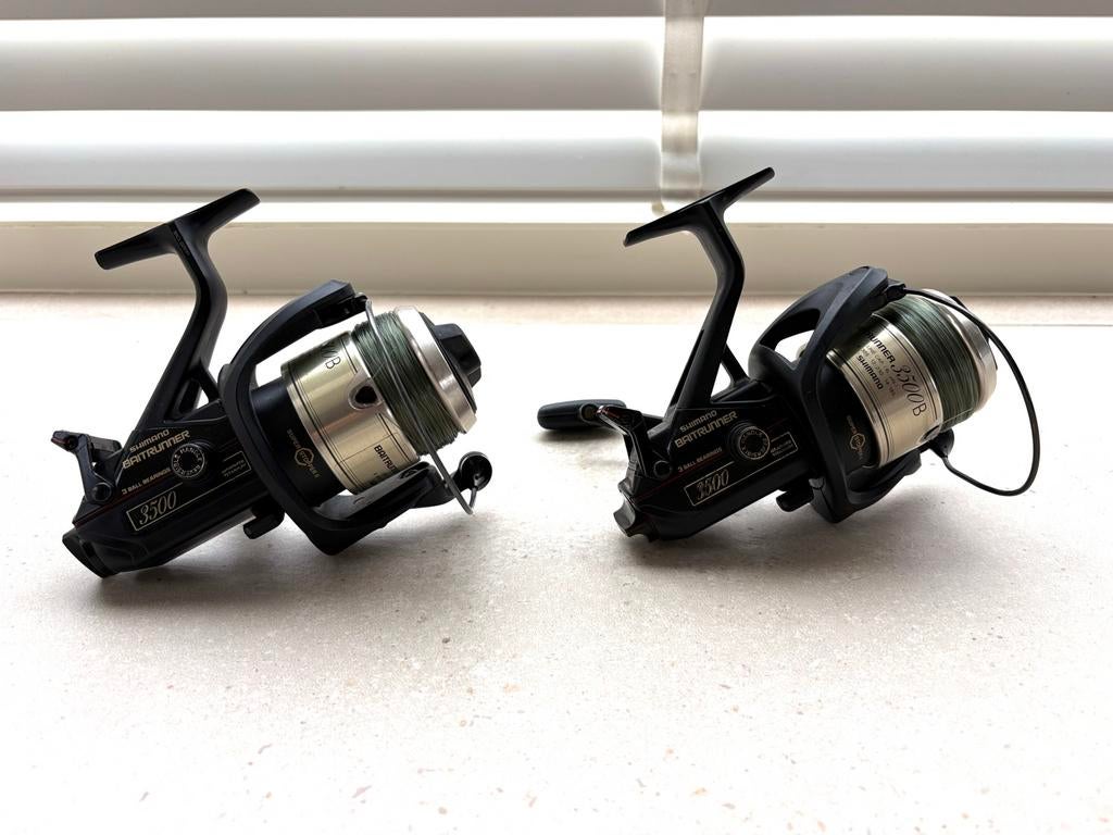 2 stuks Shimano baitrunner 3500B, Watersport en Boten, Ophalen of Verzenden, Zo goed als nieuw