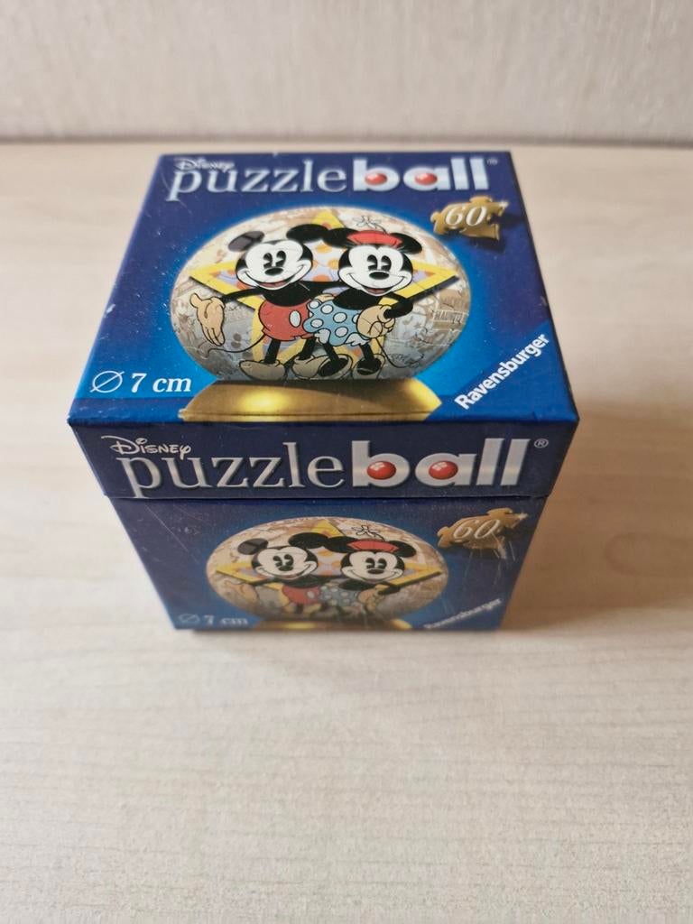 3D Ravensburger Disney puzzle ball Mickey en Minnie Mouse, Hobby en Vrije tijd, Ophalen of Verzenden, Zo goed als nieuw, Ravensburger