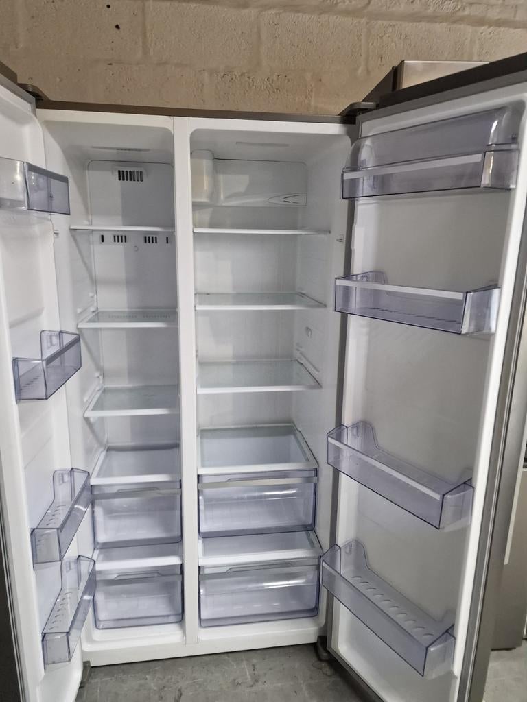 Frigot américain fonctionne très bien