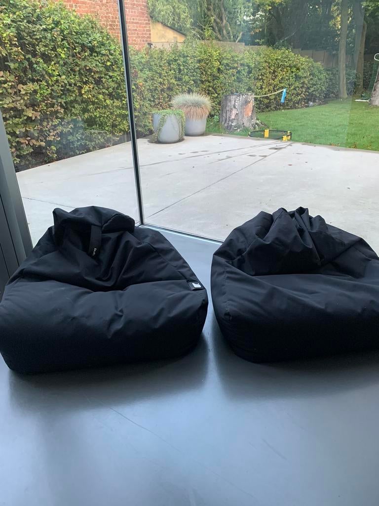 Zitzakken (2 stuks) zwart voor buiten en binnen., Ophalen, Zo goed als nieuw, Zwart