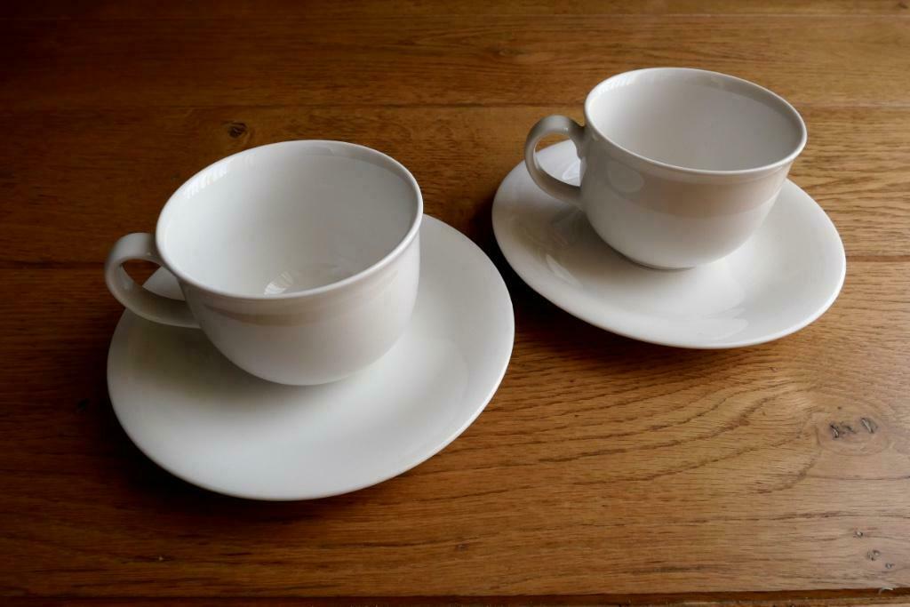 Villeroy & Boch Home collection 2x koffiekop + schotel, Ophalen of Verzenden, Zo goed als nieuw, Porselein