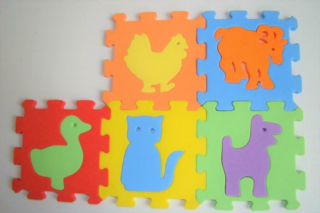 5 rubberen puzzelstukken 11 cm x 11 cm, Ophalen of Verzenden, Minder dan 10 stukjes