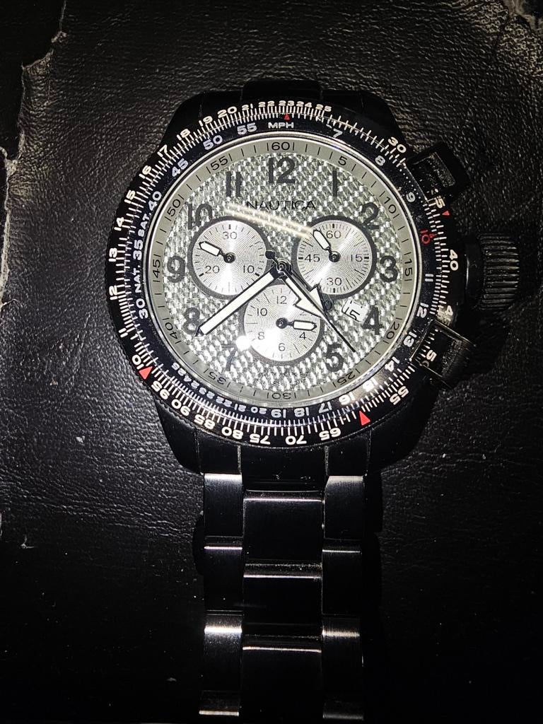Grosse Montre Nautica A42551 noir dateur ne tourne pas ., Enlèvement ou Envoi