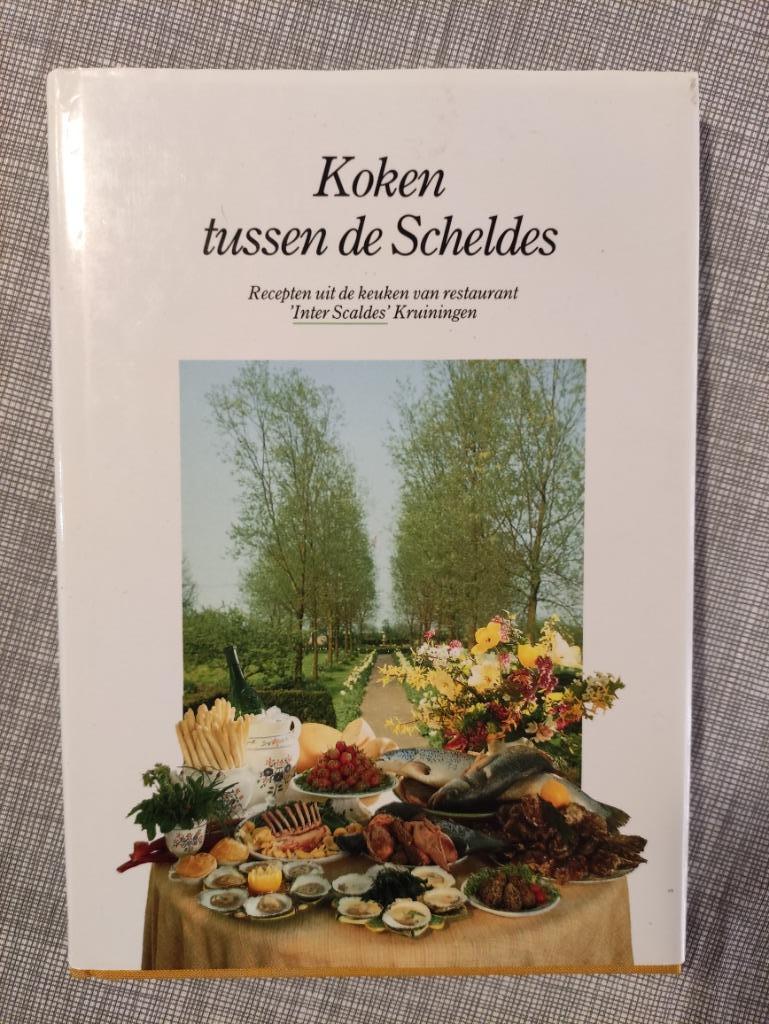 Koken tussen de Scheldes, Ophalen of Verzenden, Zo goed als nieuw