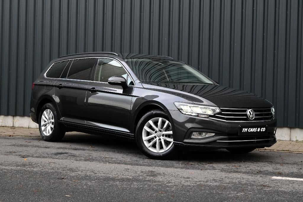 Vw Passat 1.5TSI DSG, ACC, LED, Carplay, Trekhaak, sfeer, Autos, Argent ou Gris, Achat, Entreprise, Entretenue par le concessionnaire