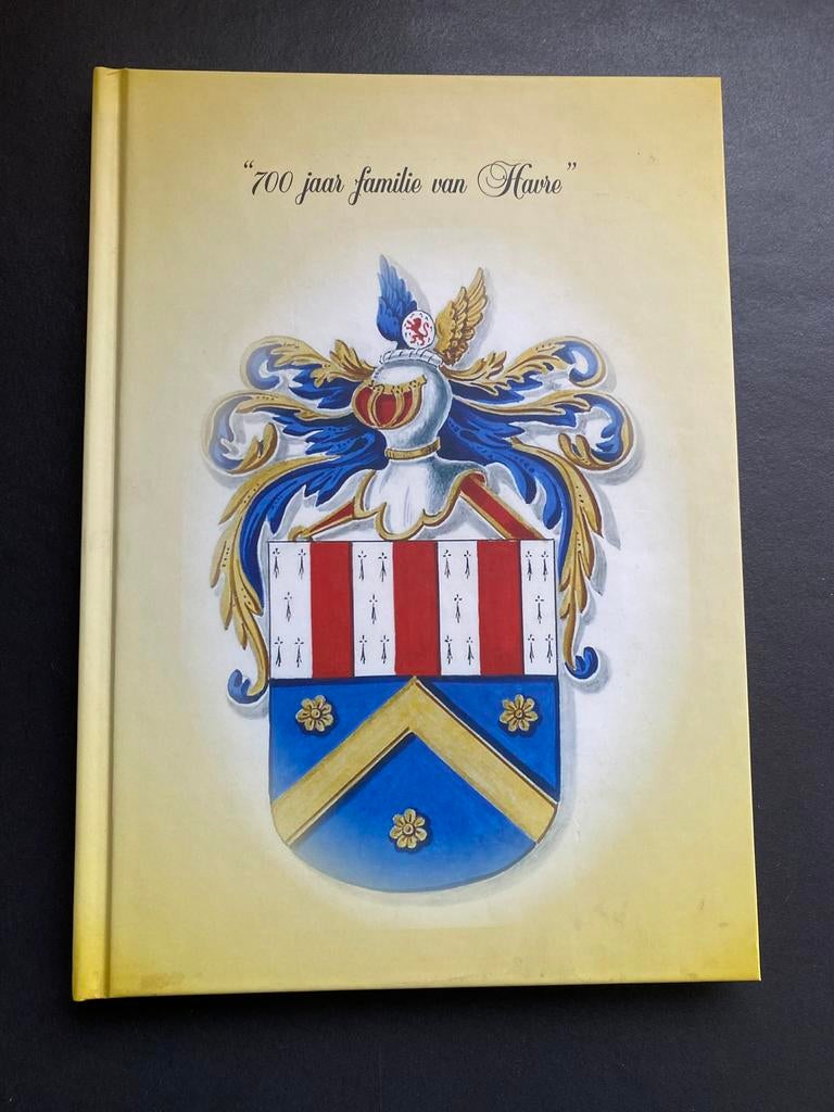 700 jaar familie van Havre Wijnegem, Ophalen, Zo goed als nieuw