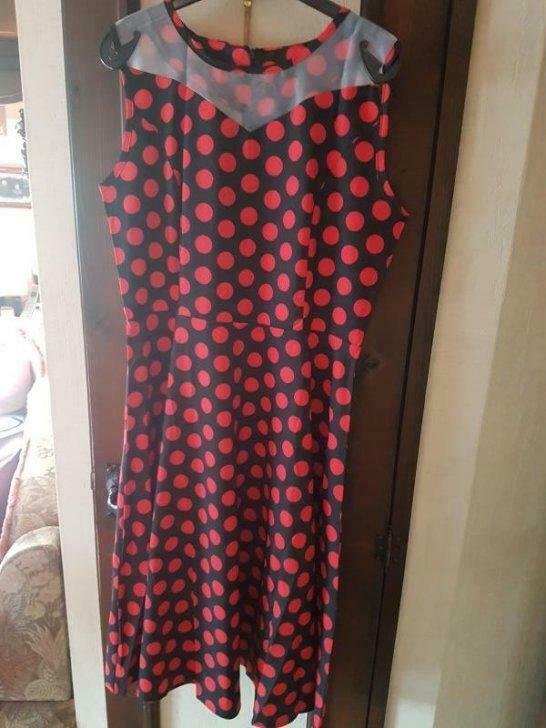 Retro kleedje met rode bollen., Neuf, Taille 46/48 (XL) ou plus grande, Enlèvement, Sous le genou