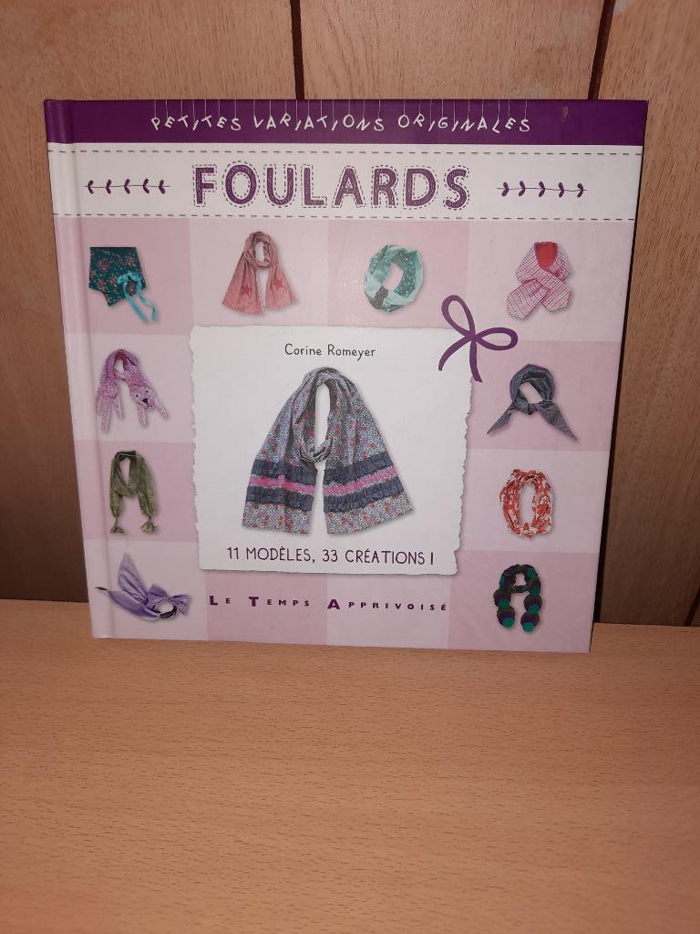 Corine Romeyer : Foulards, Enlèvement ou Envoi, Comme neuf, Broderie ou Couture