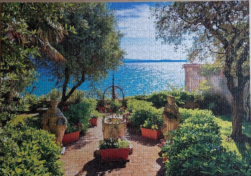 Puzzel van 1000 stukjes. Patio, Ophalen of Verzenden, 500 t/m 1500 stukjes, Zo goed als nieuw, Legpuzzel