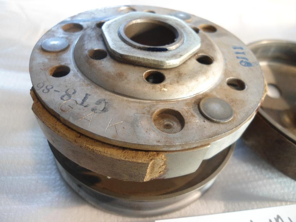 Honda wallaroo : originele koppeling, compleet., Fietsen en Brommers, Ophalen, Zo goed als nieuw, Blok, Honda wallaroo