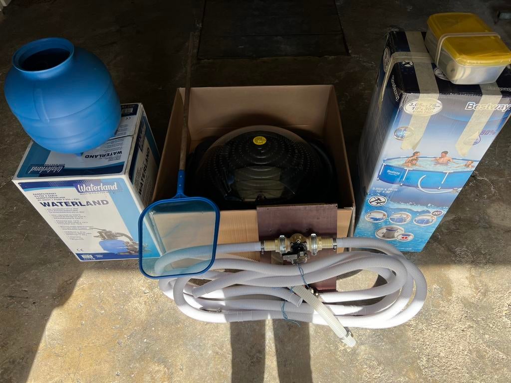 Zwembad Bestway zonnecollector, zandfilter, zwembadpomp, 200 à 400 cm, 300 cm ou plus, Rond, Enlèvement