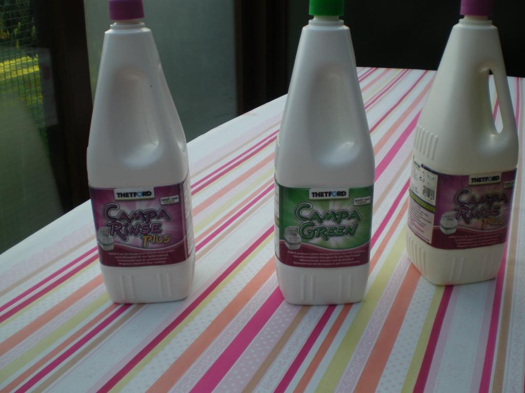 Produits pour WC chimique 15 € les 3, Enlèvement, Neuf