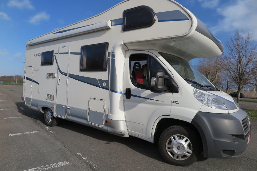 Elnagh Baron 47 / 7 zitplaatsen, Caravanes & Camping, Camping-cars, Siège de train, Toilette à cassette, Boîte manuelle, Diesel