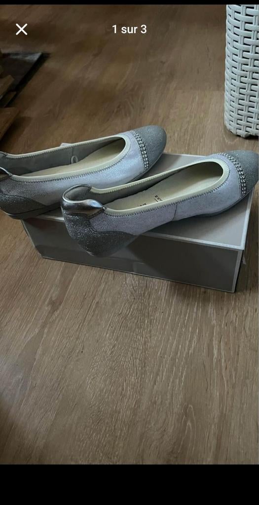 Ballerine neuve, Vêtements | Femmes, Neuf, Enlèvement ou Envoi, Beige, Ballerines