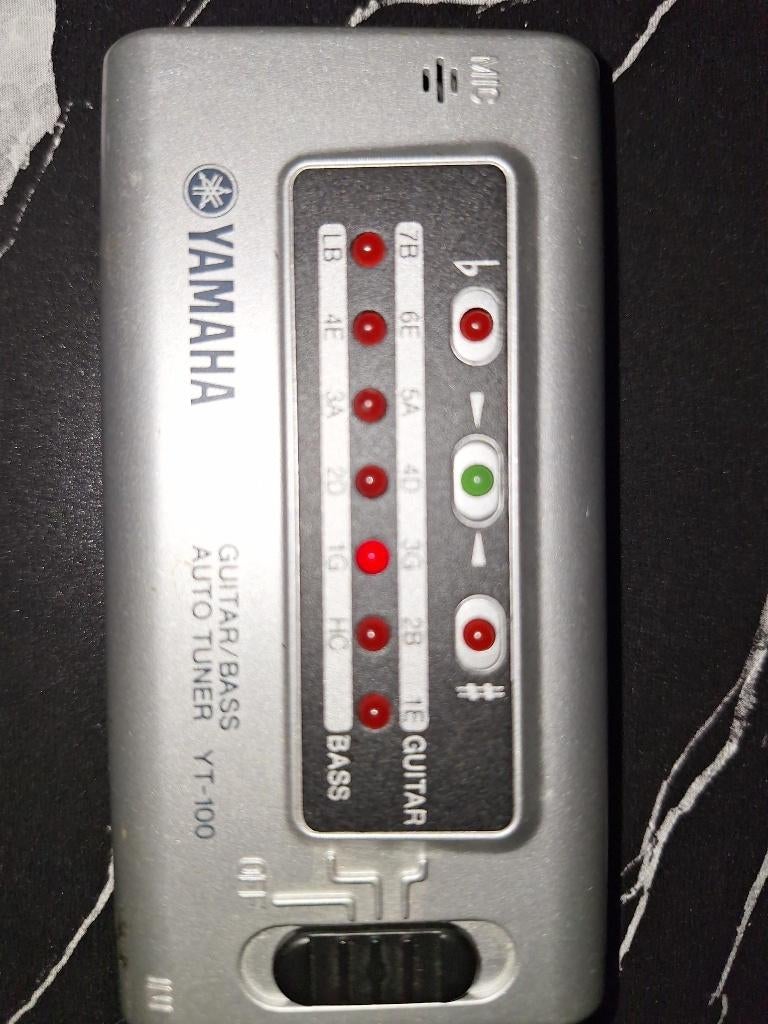 Yamaha YT-100 guitar/bass auto tuner, Ophalen, Gebruikt