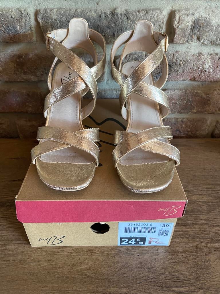 Sandales à talons dorées - 39 - 19€, Enlèvement ou Envoi, Comme neuf, Chaussures à haut talons