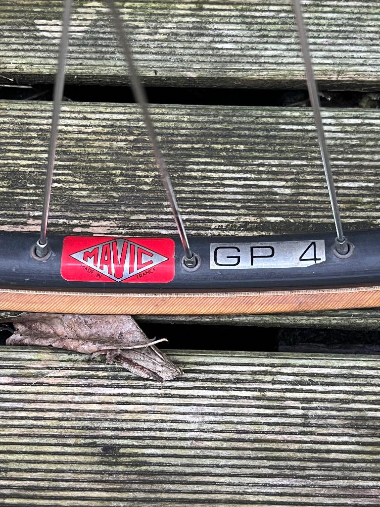 Retro wielset voor koersfiets - 650 & 700c, Fietsen en Brommers, Ophalen of Verzenden, Gebruikt