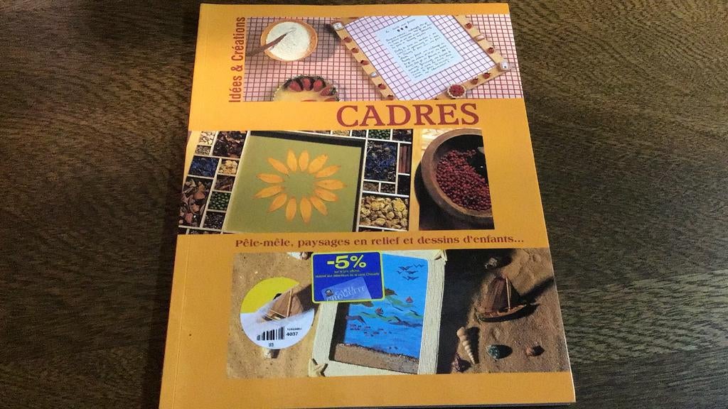 Adresse (d), Livres, Loisirs & Temps libre, Enlèvement ou Envoi, Comme neuf, Scrapbooking et Bricolage