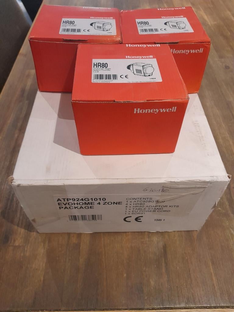 Kit Honeywell Evohome hr80 + 1 vannes hr80, Enlèvement ou Envoi, Neuf, Thermostat, Haut rendement (HR)