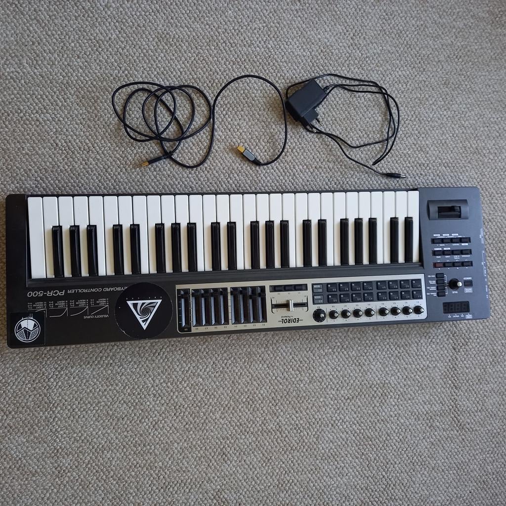 clavier midi Roland Edirol pcr-500, Enlèvement, Comme neuf