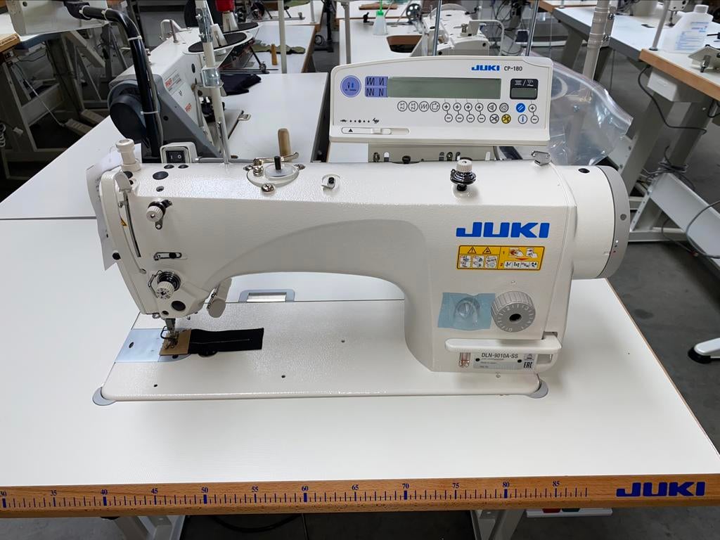 Industriële naaimachine juki dln 9010a ss naaldtransport, Hobby en Vrije tijd, Naaimachines en Toebehoren, Nieuw, Naaimachine