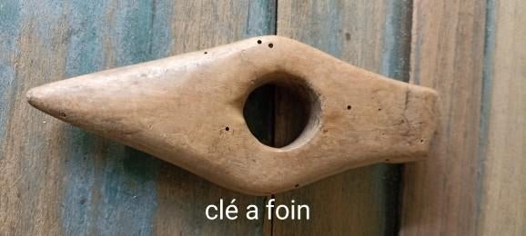 Clé à foin
En bois
De haute Savoie, Enlèvement ou Envoi