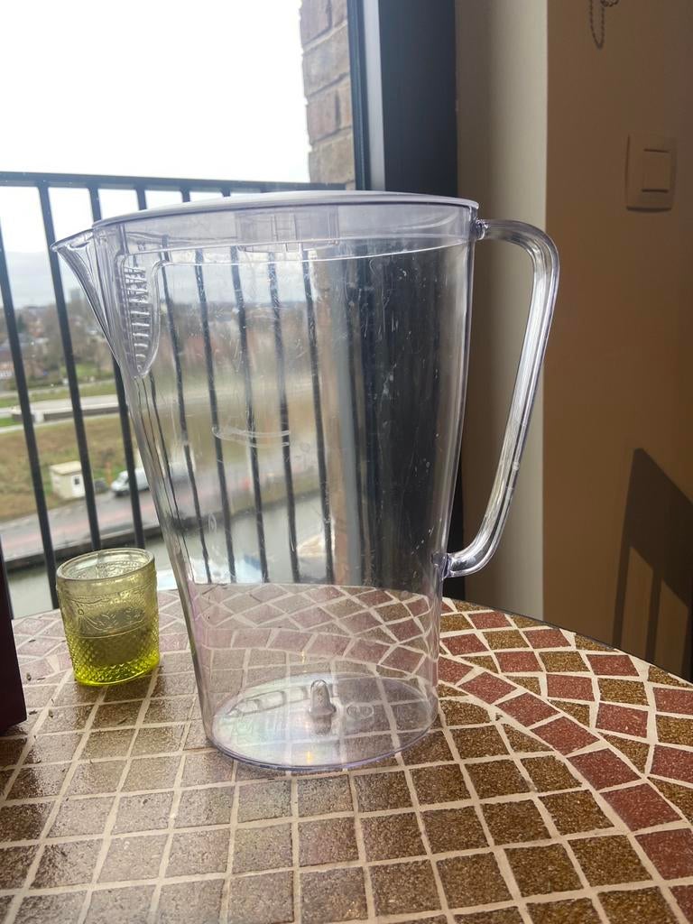 Fruitsap of waterkan 2 liter, Enlèvement ou Envoi