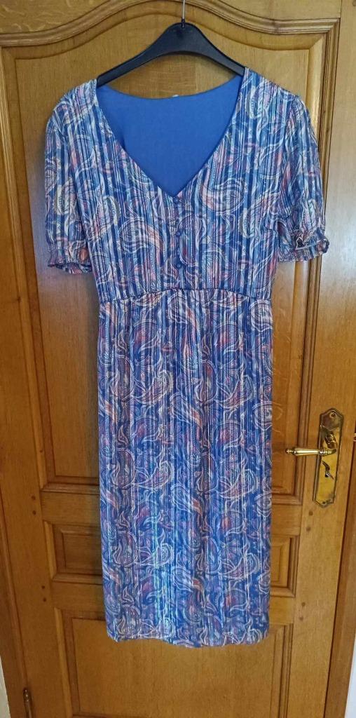 AV, BELLE ROBE DOUBLER NEUF, Enlèvement, Neuf, Taille 46/48 (XL) ou plus grande, Bleu