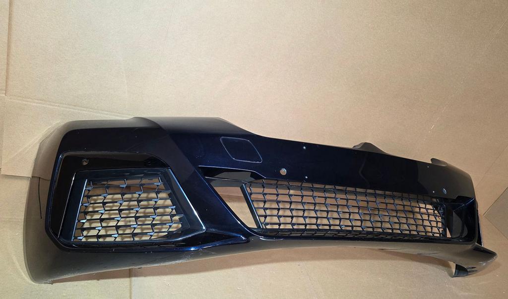 Voorbumper BMW 5 Serie G30 G31 LCI M PAKKET 51118098644 PDC, Gebruikt, -, Voor, Ophalen of Verzenden