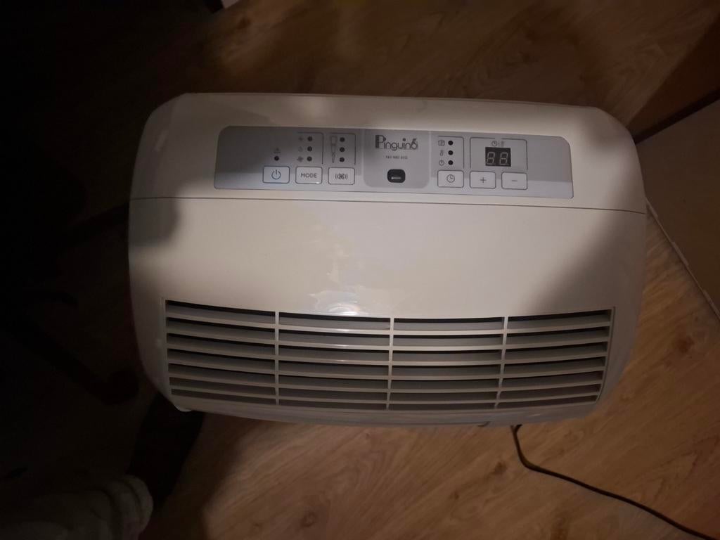 Pinguino Delonghi Airco, Ophalen, Zo goed als nieuw