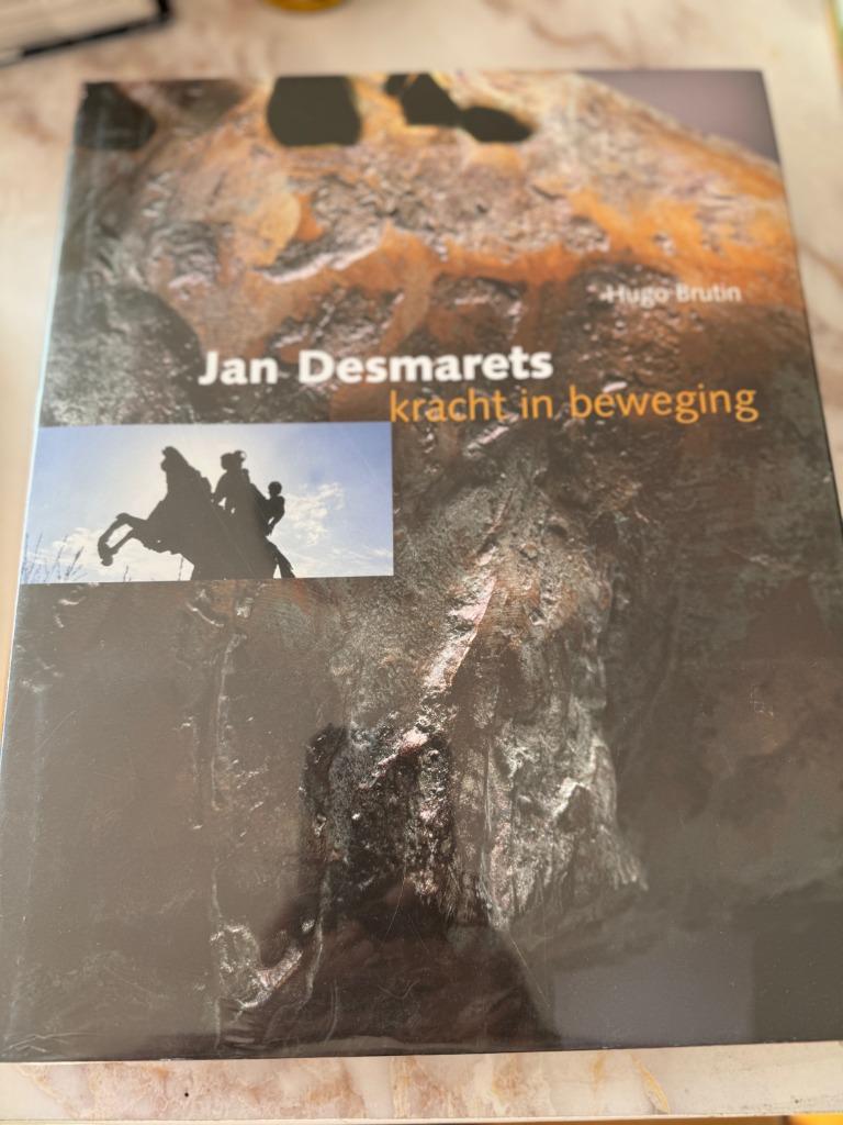 Jan Desmarets kracht in beweging NIEUW ONGEOPEND IN PLASTIC, Ophalen of Verzenden, Nieuw, Beeldhouwkunst, Hugo Brutin