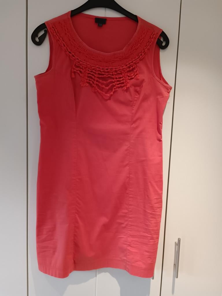 Oranje zomerkleedje van het merk Giovane, maat 40, Kleding | Dames, Jurken, Ophalen of Verzenden, Maat 38/40 (M), Oranje, Boven de knie