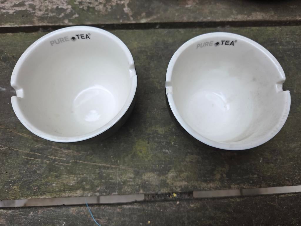 2 theekommen, Pure Tea., Huis en Inrichting, Ophalen of Verzenden, Nieuw, Porselein, Kom(men)