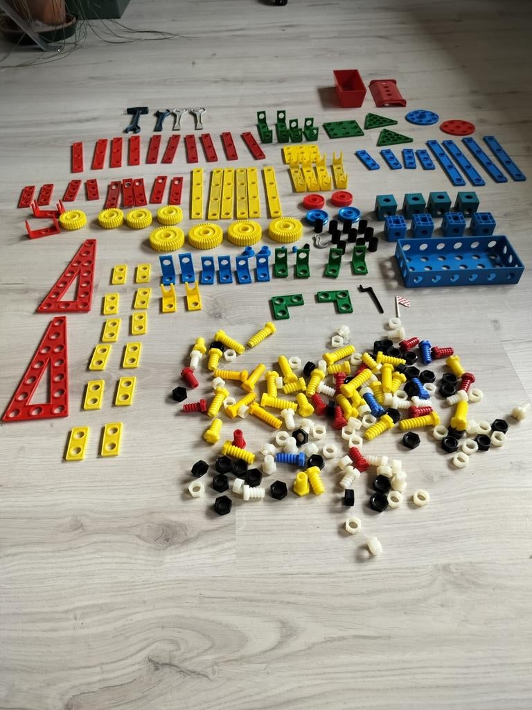 Bouwpakket, Ophalen, Zo goed als nieuw