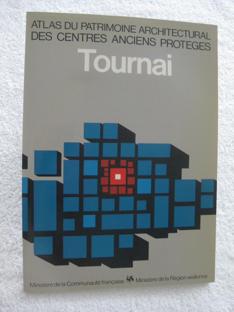Tournai – patrimoine architectural - EO 1985 - rare, Livres, Histoire nationale, Enlèvement ou Envoi, Utilisé