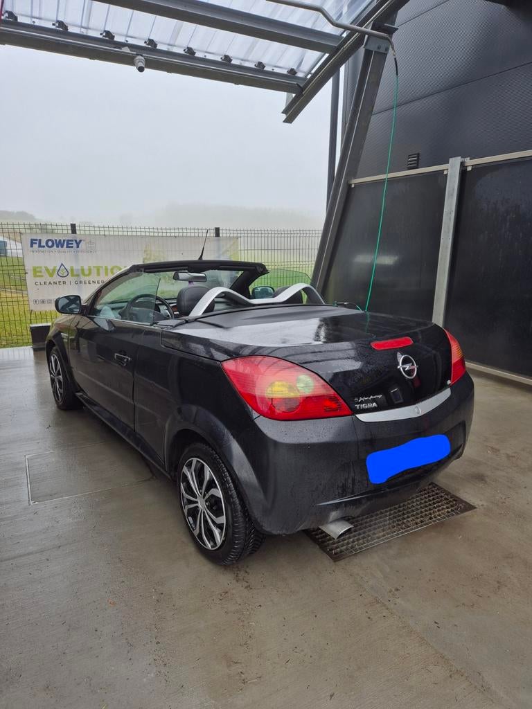 Opel tigra cabriolet 143.000km prête a Immatriculée, Autos, Achat, Cabriolet, Particulier, Essence