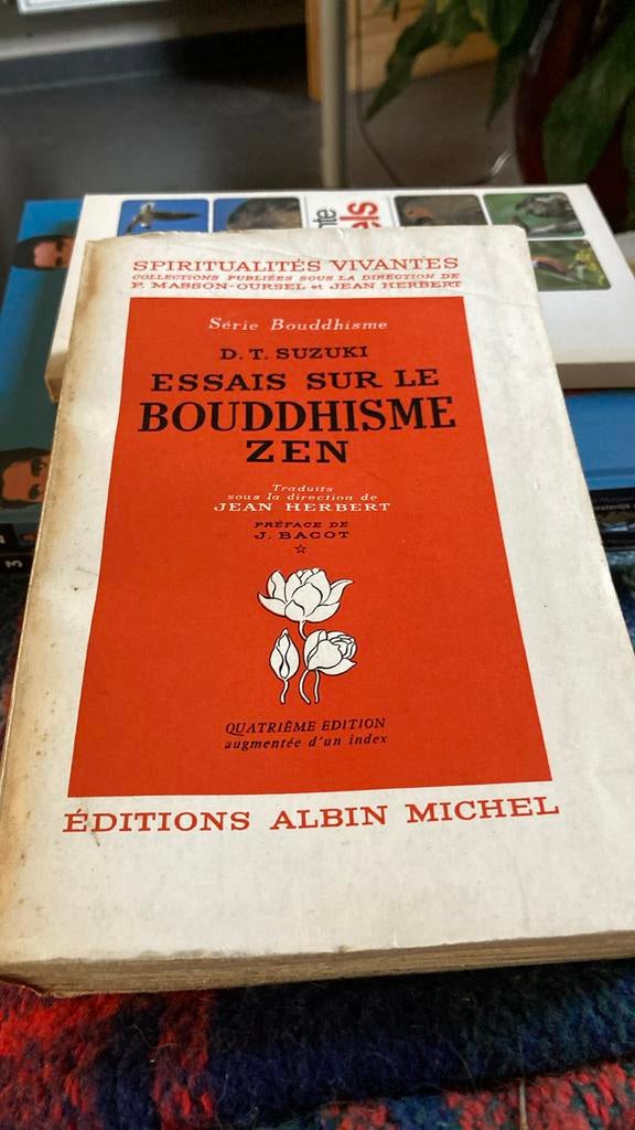 Essays sur le Bouddhisme Zen - D.T. Suzuki, Enlèvement ou Envoi, Comme neuf