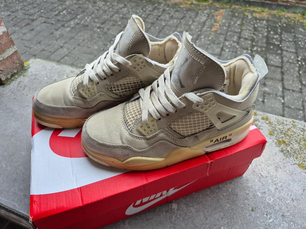 Jordan 4 Retro Off-White / Sail maat 38, Ophalen, Overige kleuren, Nike, Zo goed als nieuw