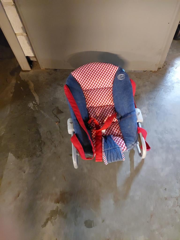 Verstelbaar kinderzitje, Kinderen en Baby's, Kinderstoelen, Ophalen