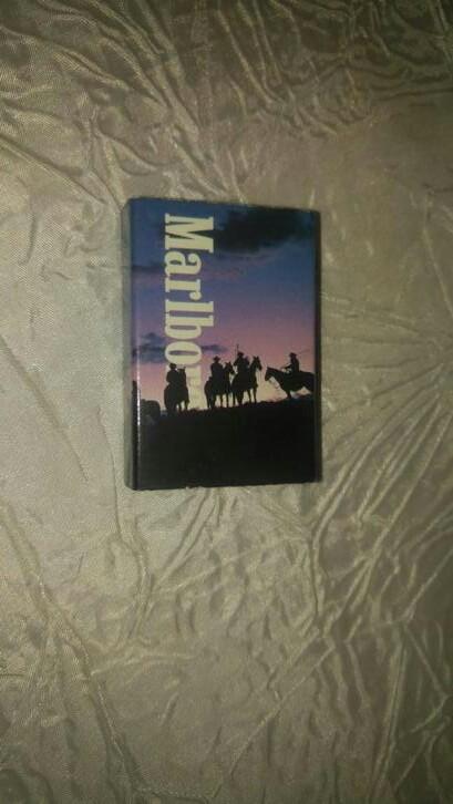 Vintage allumettes lucifer marlboro completes, Enlèvement ou Envoi, Comme neuf
